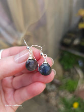Load image into Gallery viewer, Labradorite Earrings