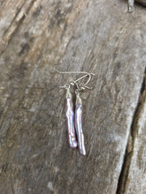 Load image into Gallery viewer, Fresh water pearls (Lavender)
