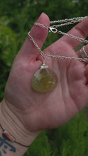 Load and play video in Gallery viewer, Green Garnet (Gossimar)
