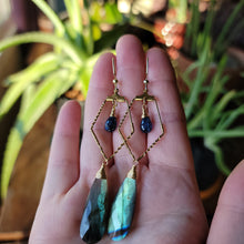 Load image into Gallery viewer, Labradorite &amp; Blue Kyanite Drop Dangle Earrings
